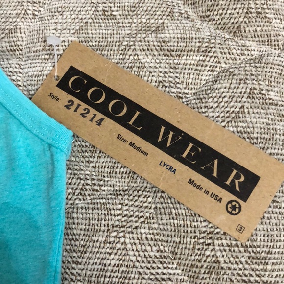 Cool Wear top size M new with tag - Picture 5 of 7